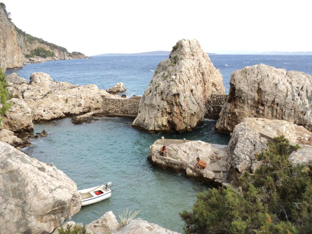 Apartments Rubinic Jelsa  Εξωτερικό φωτογραφία