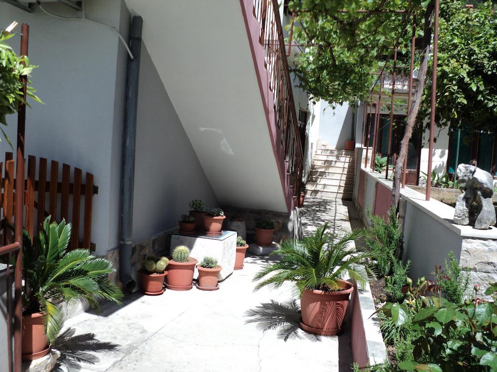 Apartments Rubinic Jelsa  Δωμάτιο φωτογραφία