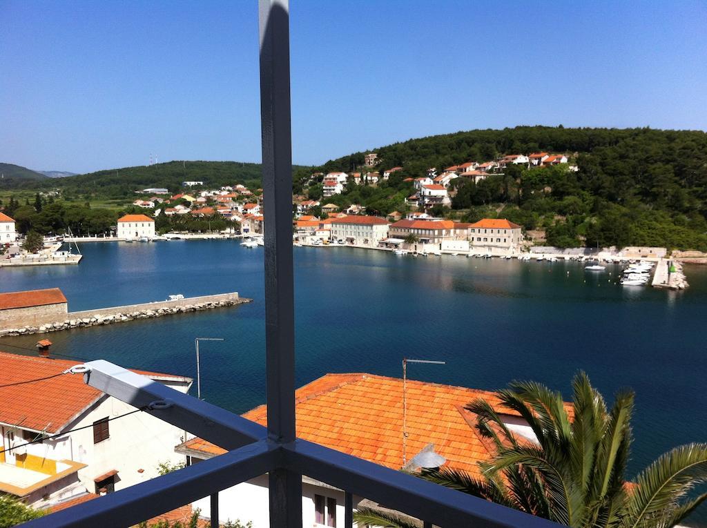Apartments Rubinic Jelsa  Δωμάτιο φωτογραφία